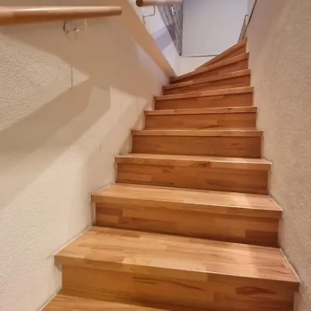 Apartment Mit Festung Blick In